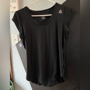 Reebok tshirt